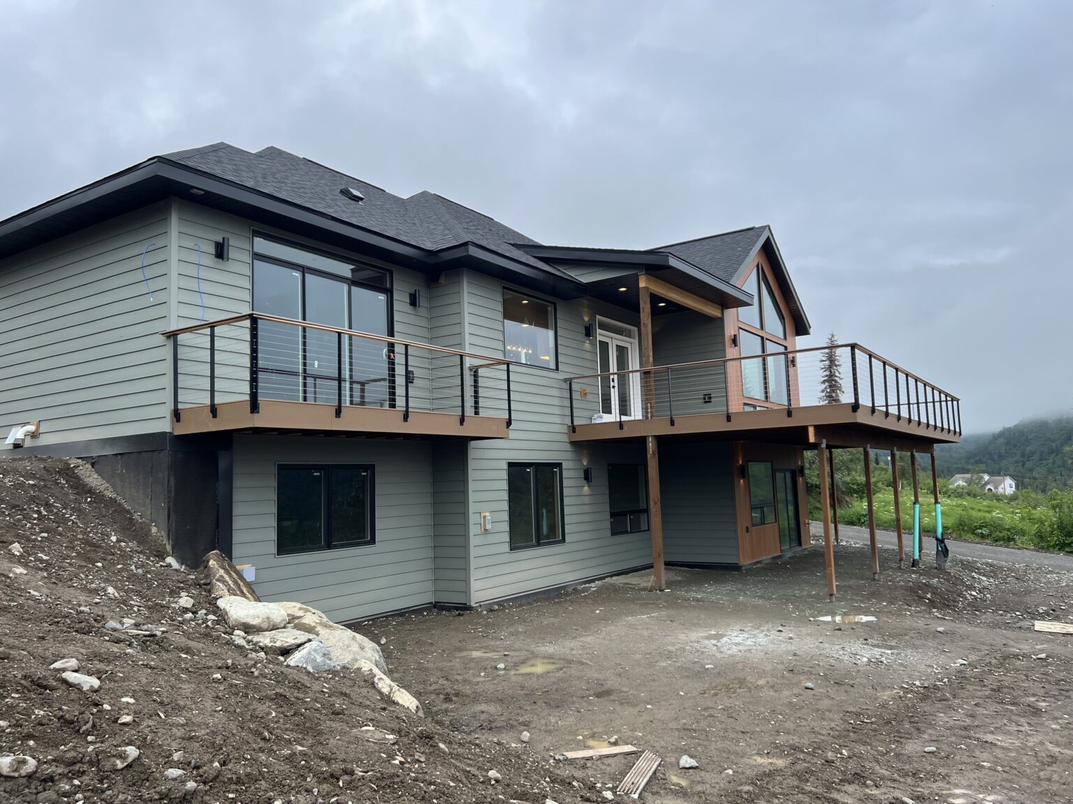 Everlast Polymeric Siding Slide
