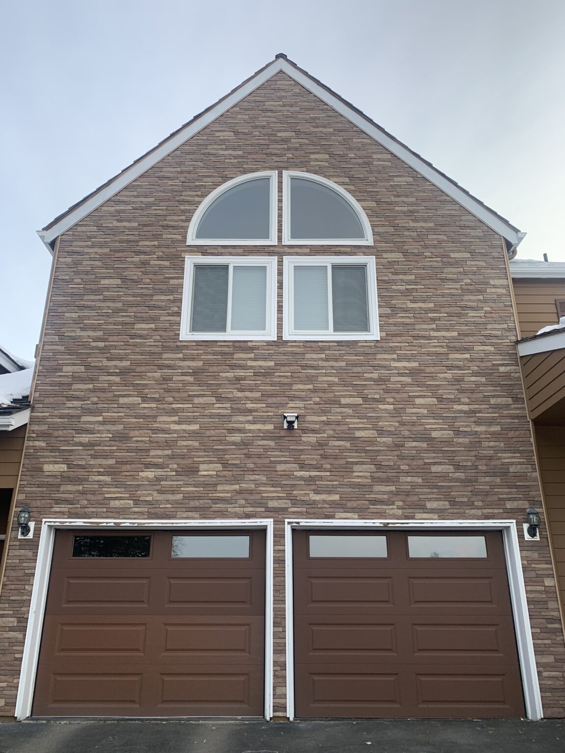 Tando Stone Slide